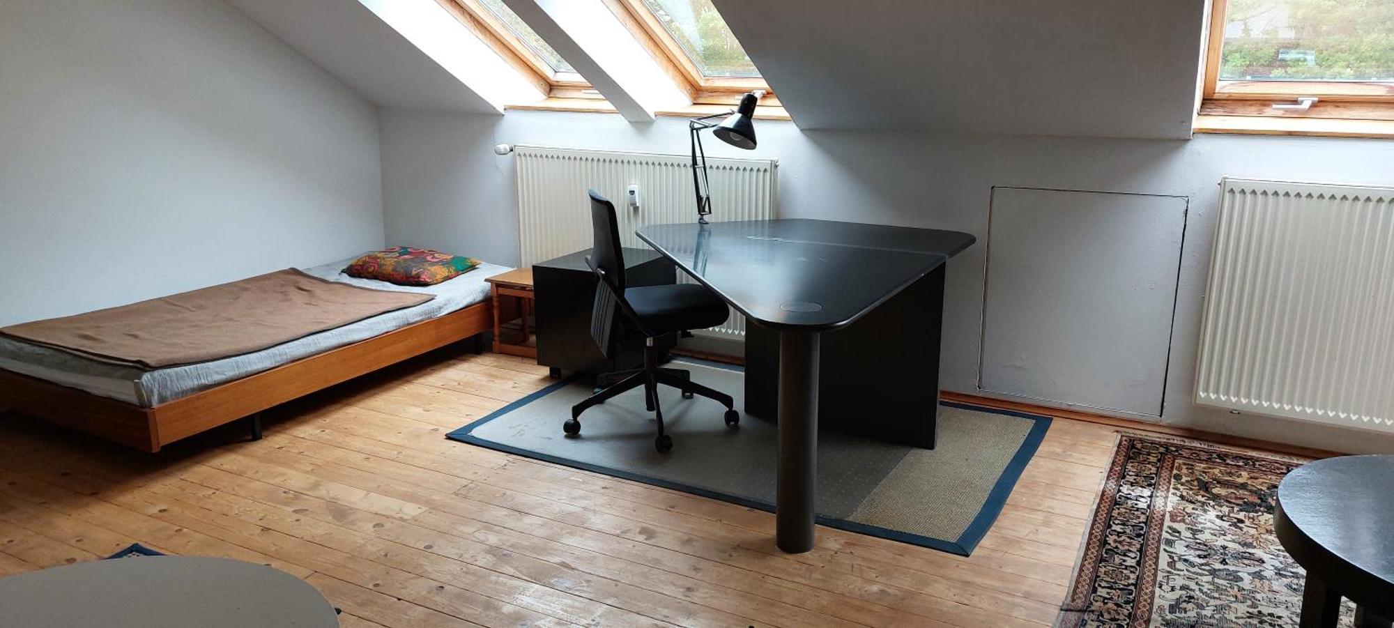 Helle Ruhige Zimmer Zu Vermieten Kassel Exterior photo